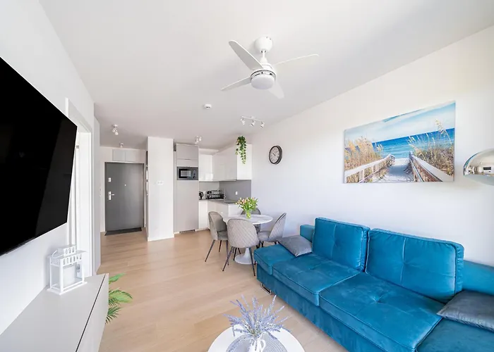 アパート Shandy Zweizimmerwohnung In Meeresnaehe コウォブジェク